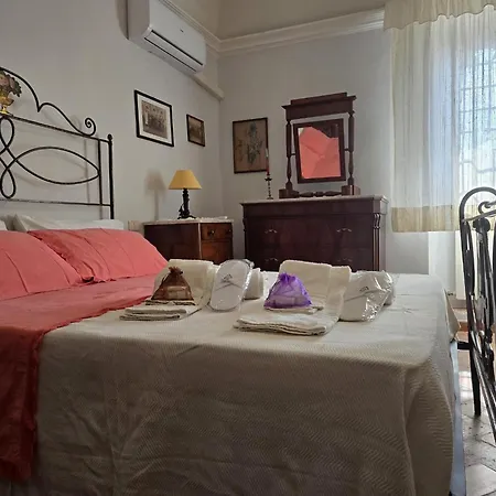 L'antico Convento Casa Storica, Nel Borgo Castiglione della Pescaia